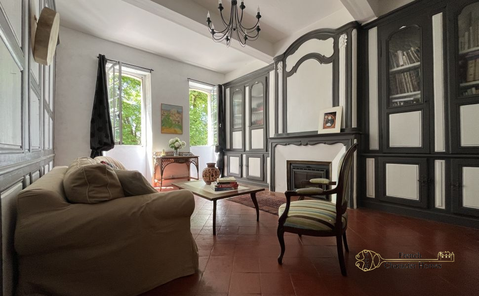 Elegant 17C Maison de Maitre with Far Reaching Views & Packed with Charm