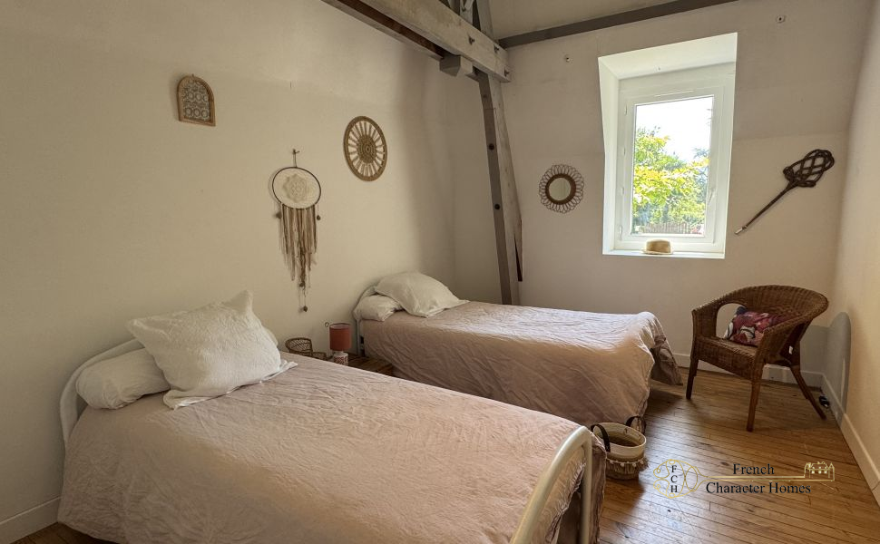 Picturesque 19th Century Watermill In Private Grounds With Swimming Pool