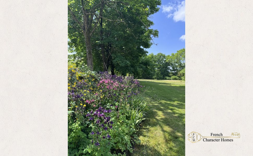A Former Hunting Lodge, Farmhouse & 2.2 HA of Beautifully Maintained Grounds