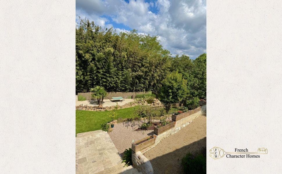 Immaculate Estate comprising 4 Independant Properties in the Heart of Saint Sever