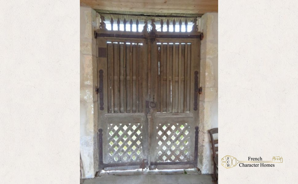 An Exquisite Stable Block Conversion with 3 Beautifully Renovated Cottages!