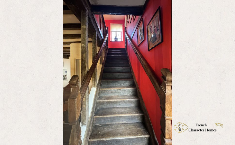 15th Century Fully Renovated Town House in Sauveterre de Béarn