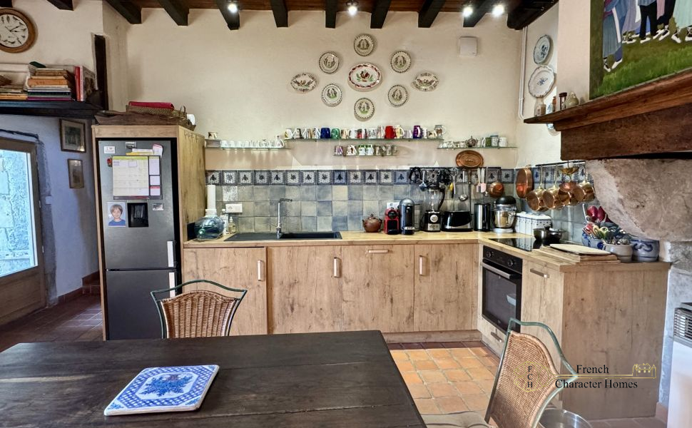 15th Century Fully Renovated Town House in Sauveterre de Béarn