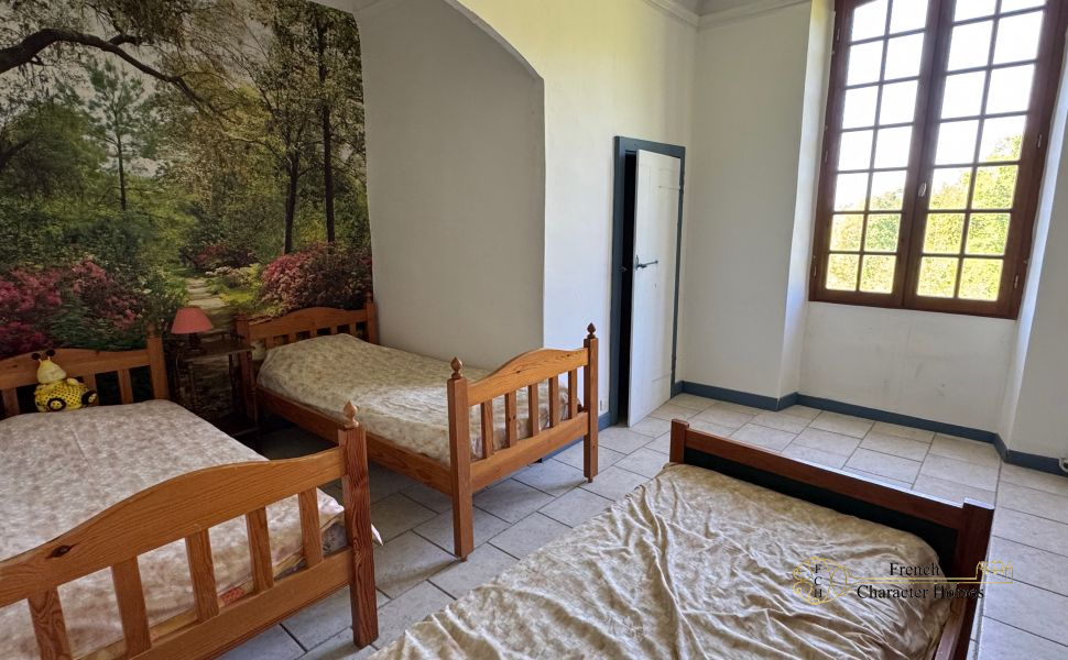 18th Century Maison de Maitre and 2 Spacious Gîtes In 2 Acres of Private Land