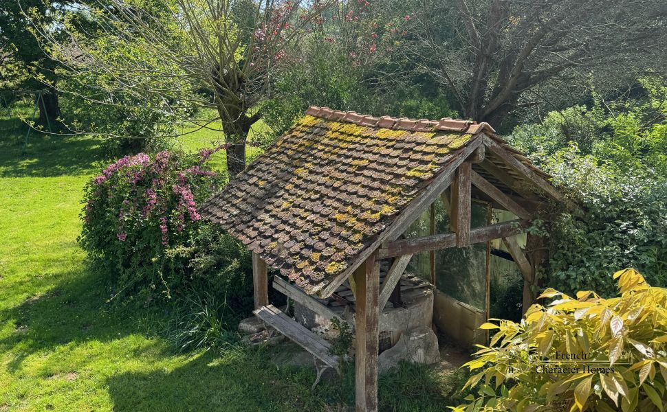 18th Century Maison de Maitre and 2 Spacious Gîtes In 2 Acres of Private Land