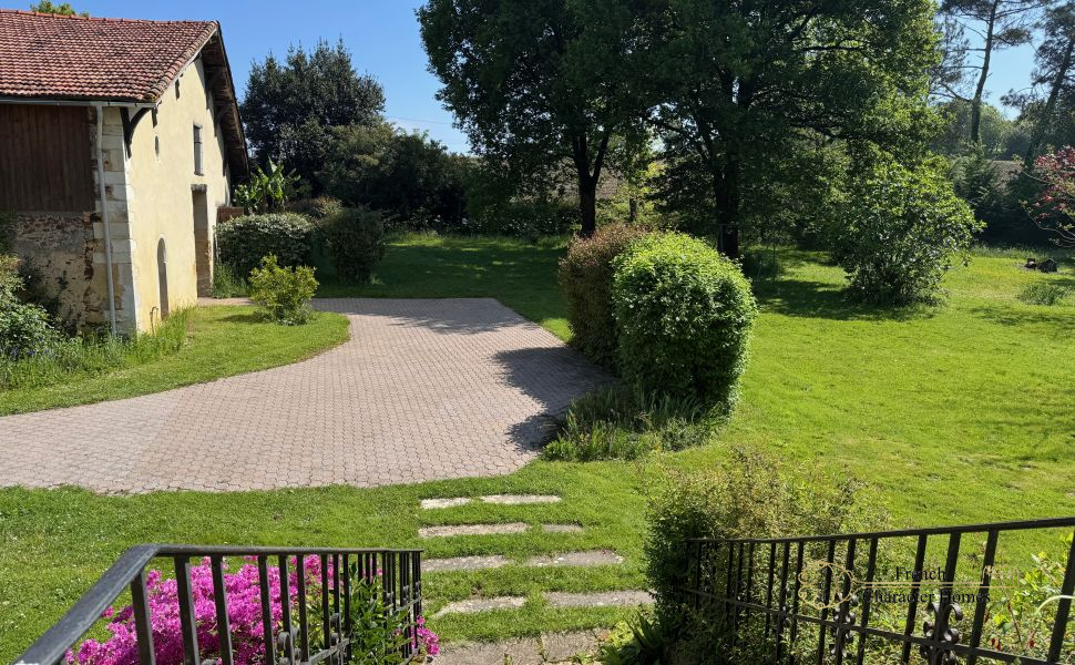 18th Century Maison de Maitre and 2 Spacious Gîtes In 2 Acres of Private Land