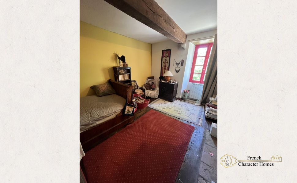 Charming 18th Century Béarnaise Farmhouse full of Character only 30 mins North of Pau
