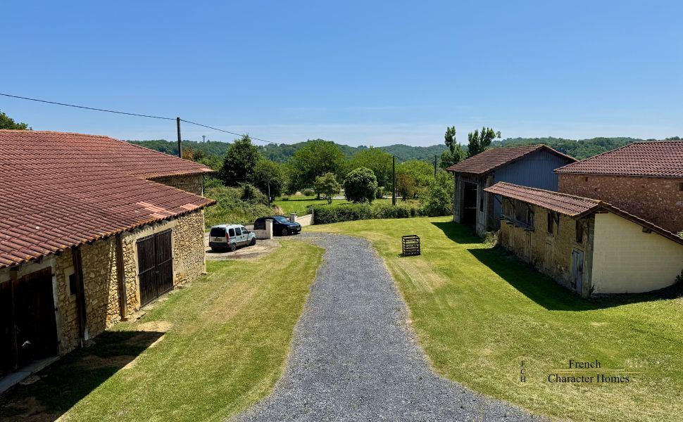 Authentic 19C Farmhouse with Interesting Outbuildings & Open Countryside Views