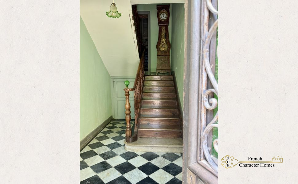 Charming Late 18th Century Residence in a Popular Tourist Village