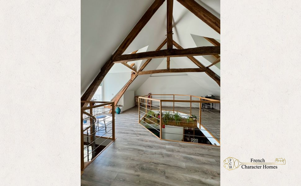 Elegant 19th-Century Béarnaise Estate with Mountain Views and Exceptional Stone Barns