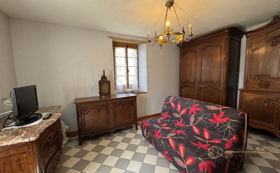 Adorable Village House Built in 1840 With Large Barn, Workshop And Far Reaching Views