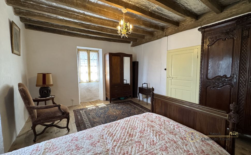 Adorable Village House Built in 1840 With Large Barn, Workshop And Far Reaching Views